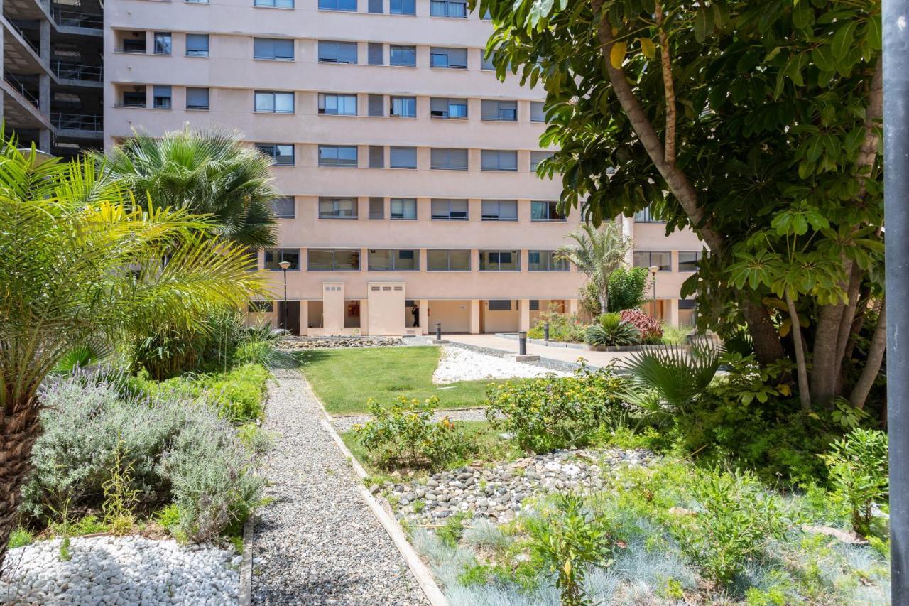 Malaga Centro Maria Zambrano Daire Dış mekan fotoğraf