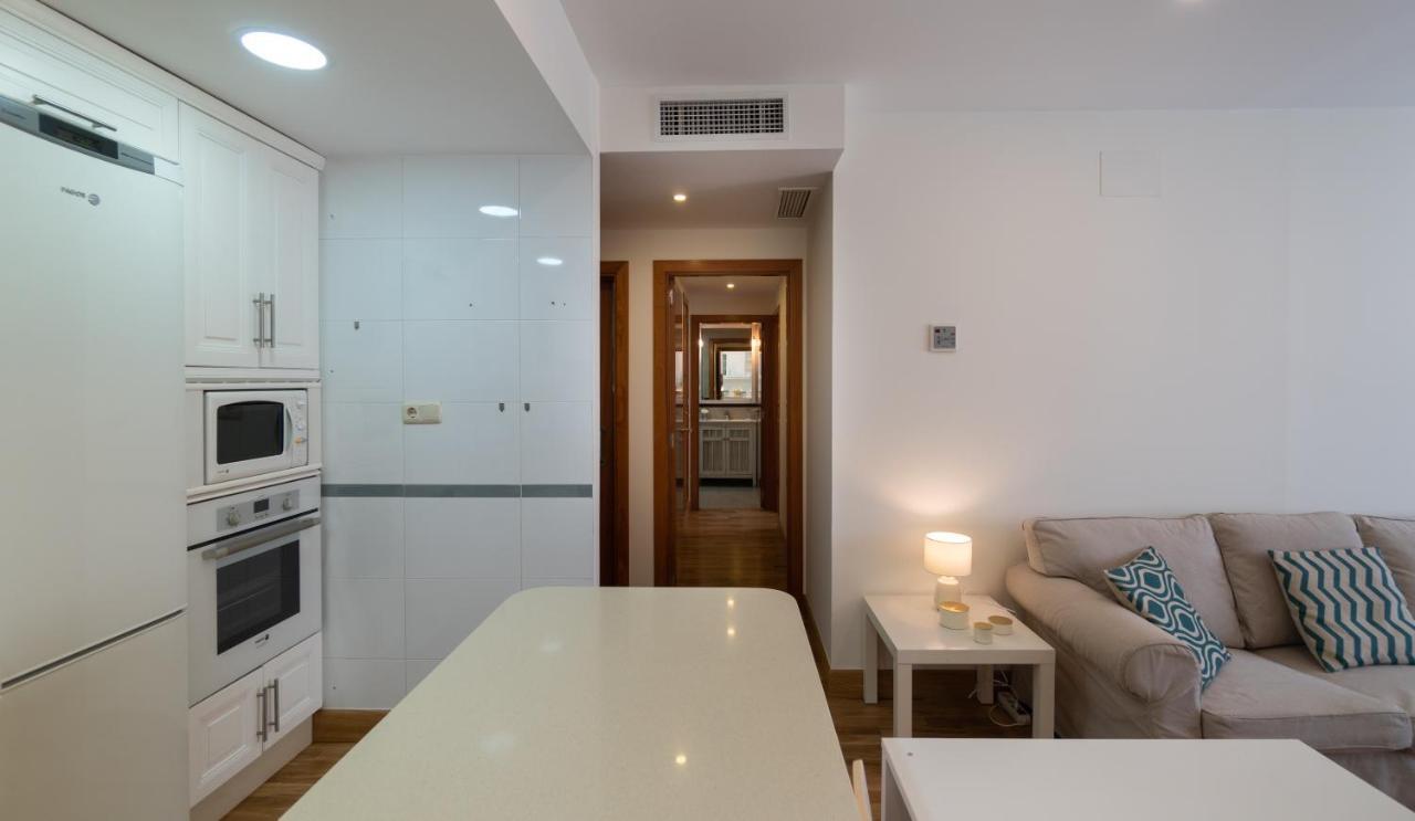 Malaga Centro Maria Zambrano Daire Dış mekan fotoğraf