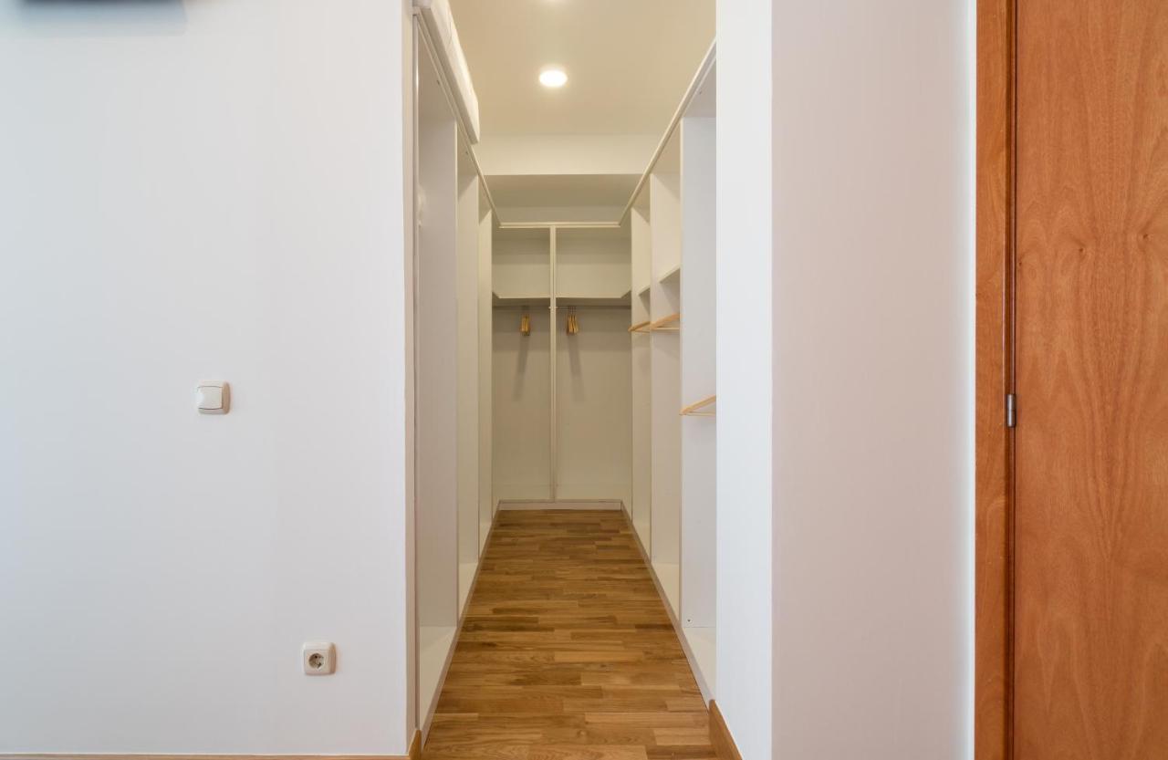 Malaga Centro Maria Zambrano Daire Dış mekan fotoğraf